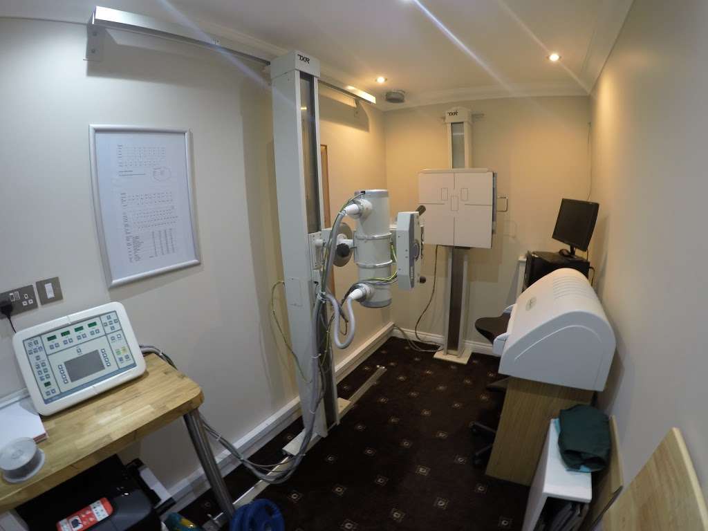 The Chiropractic Centre - Brentwood | 11 Hatch Rd, Brentwood CM15 9QZ, UK | Phone: 01277 500560
