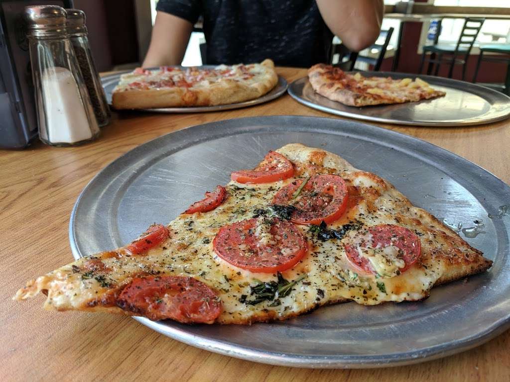 Miones Pizza & Italian Restaurant 67th Street | 3733, 6701 Coastal Hwy #11, Ocean City, MD 21842, USA | Phone: (443) 664-6635