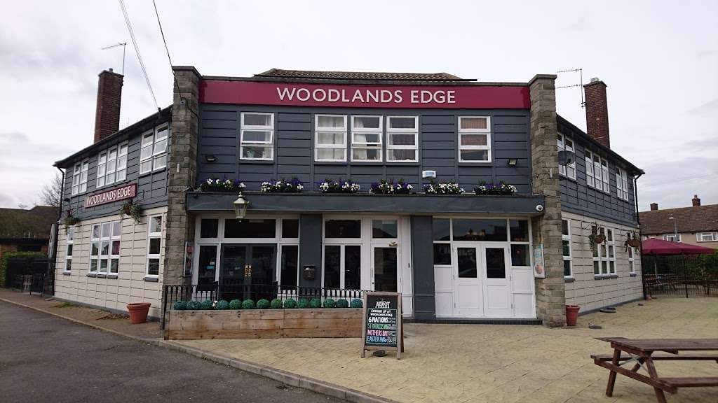 Woodlands Edge | Broxburn Parade, South Ockendon RM15 5QZ, UK | Phone: 01708 855245