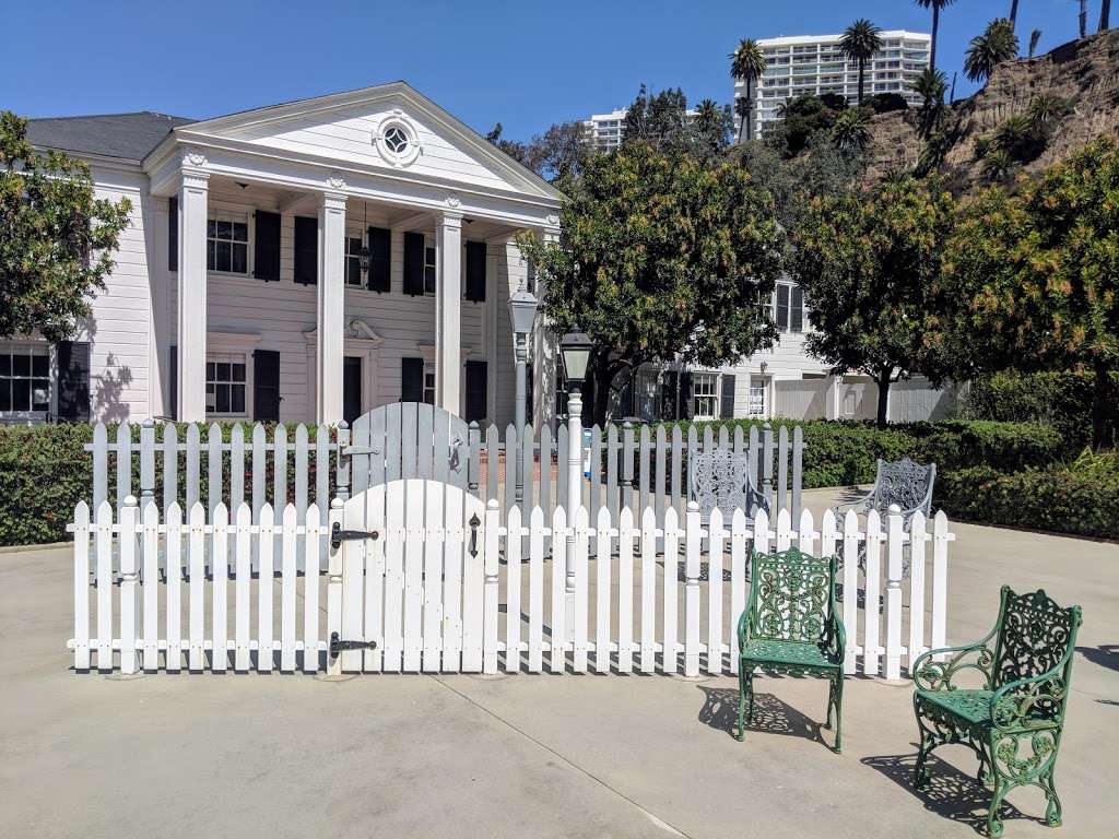 Marion Davies Guest House | 415 Pacific Coast Hwy, Santa Monica, CA 90402 | Phone: (310) 458-4904