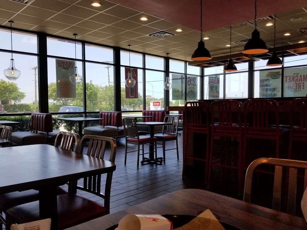 Arbys | 1821 Range Dr #115, Mesquite, TX 75149, USA | Phone: (972) 288-7761