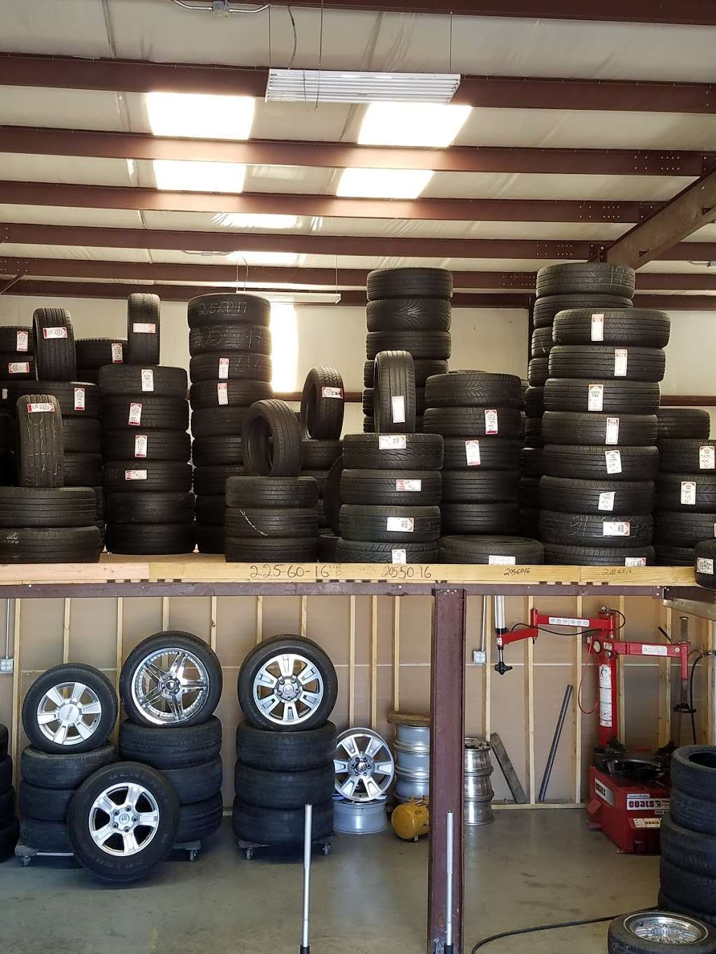 Garcia Tire Shop | 3723 Spring Stuebner Rd, Spring, TX 77389, USA | Phone: (281) 528-5881