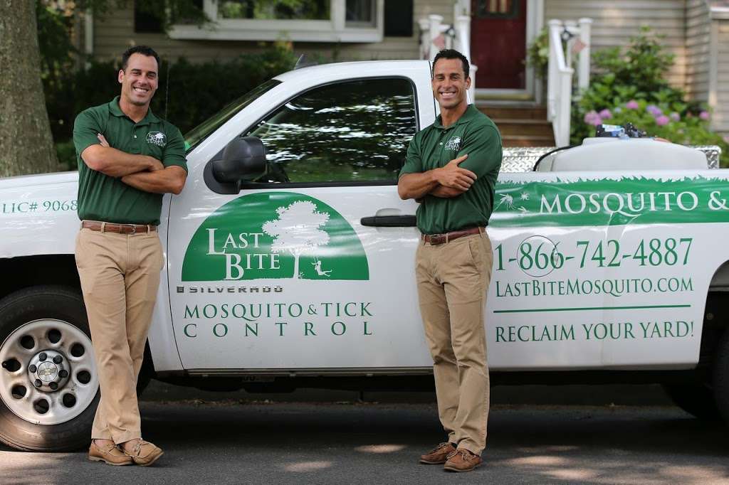 Last Bite Mosquito and Tick Control | 315 NJ-35, Red Bank, NJ 07701, USA | Phone: (866) 742-4887