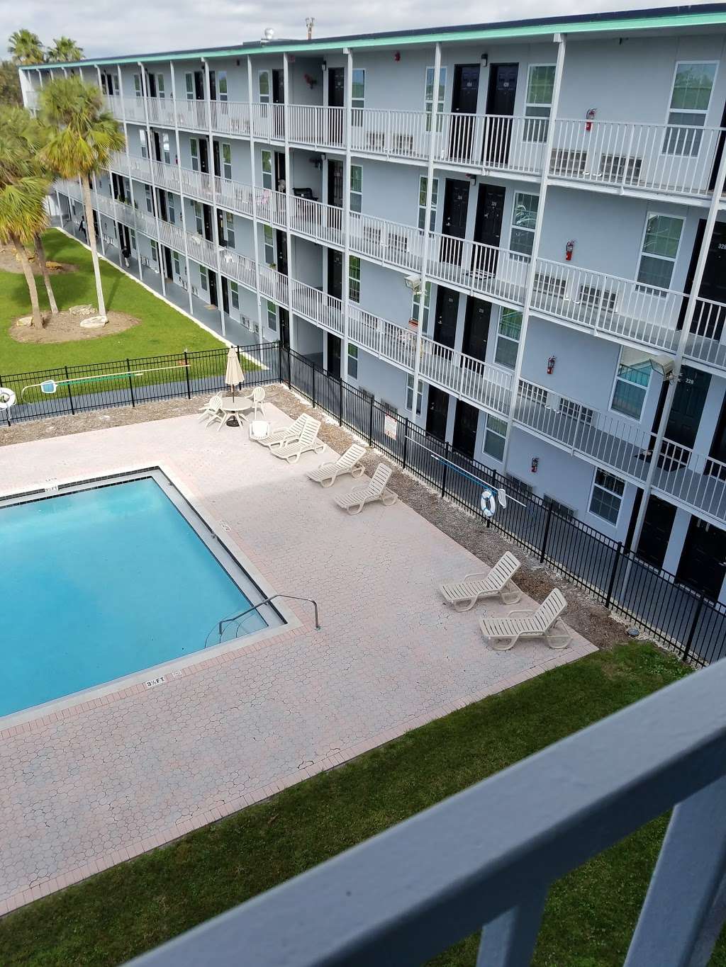 Remington apartments | 201 Simpson Rd, Kissimmee, FL 34744, USA | Phone: (407) 530-5207