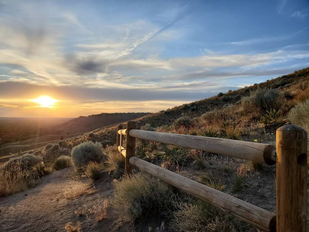 Harrison Hollow Trailhead and Parking | 2899 N Harrison Hollow Ln, Boise, ID 83703, USA | Phone: (208) 493-2531 Harrison Hollow Trailhead and Parking | 2899 N Harrison Hollow Ln, Boise, ID 83703, USA | Phone: (208) 493-2531