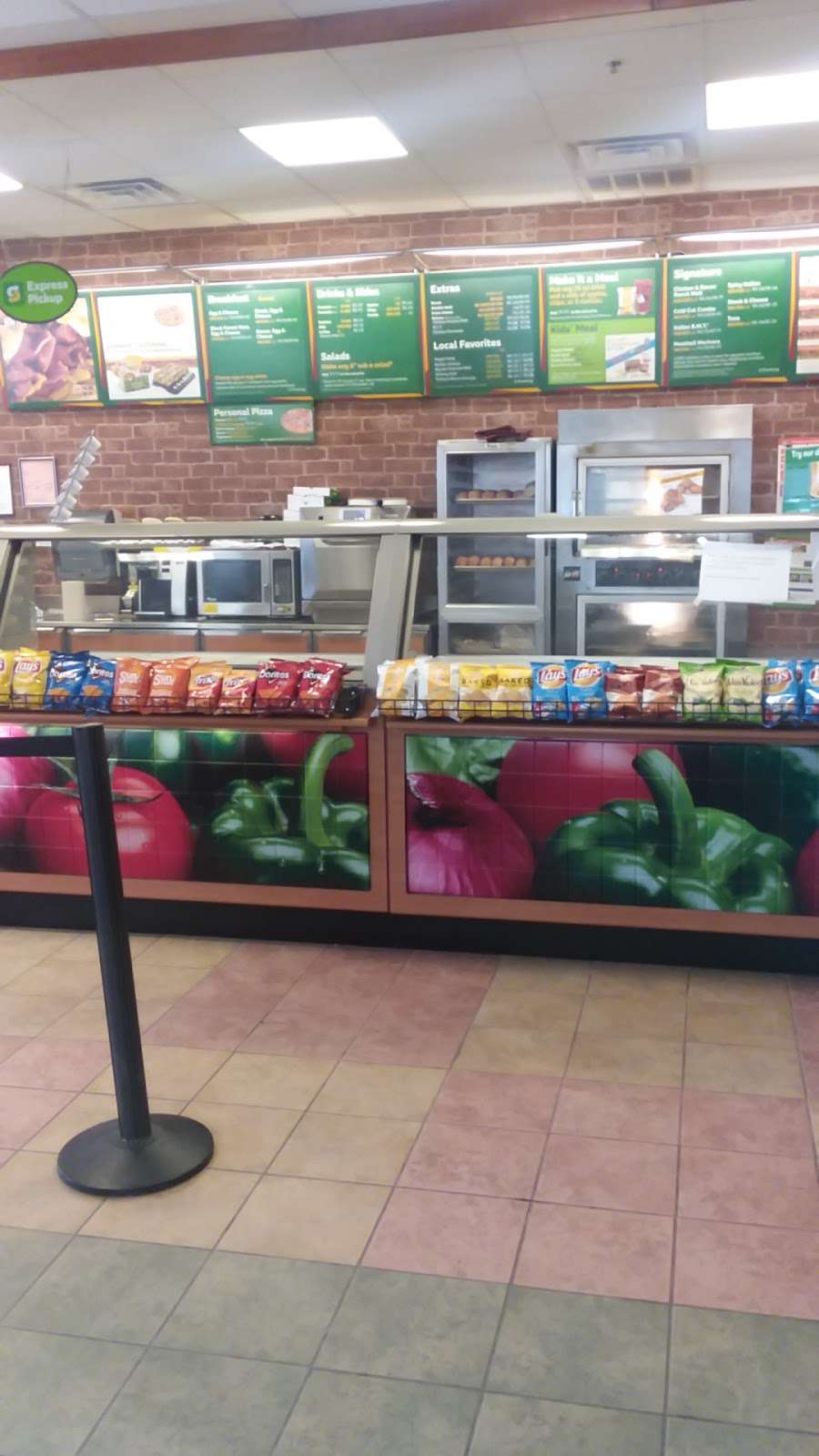 Subway Restaurants | 55 Quaker Ave #106, Cornwall, NY 12518 | Phone: (845) 534-4012