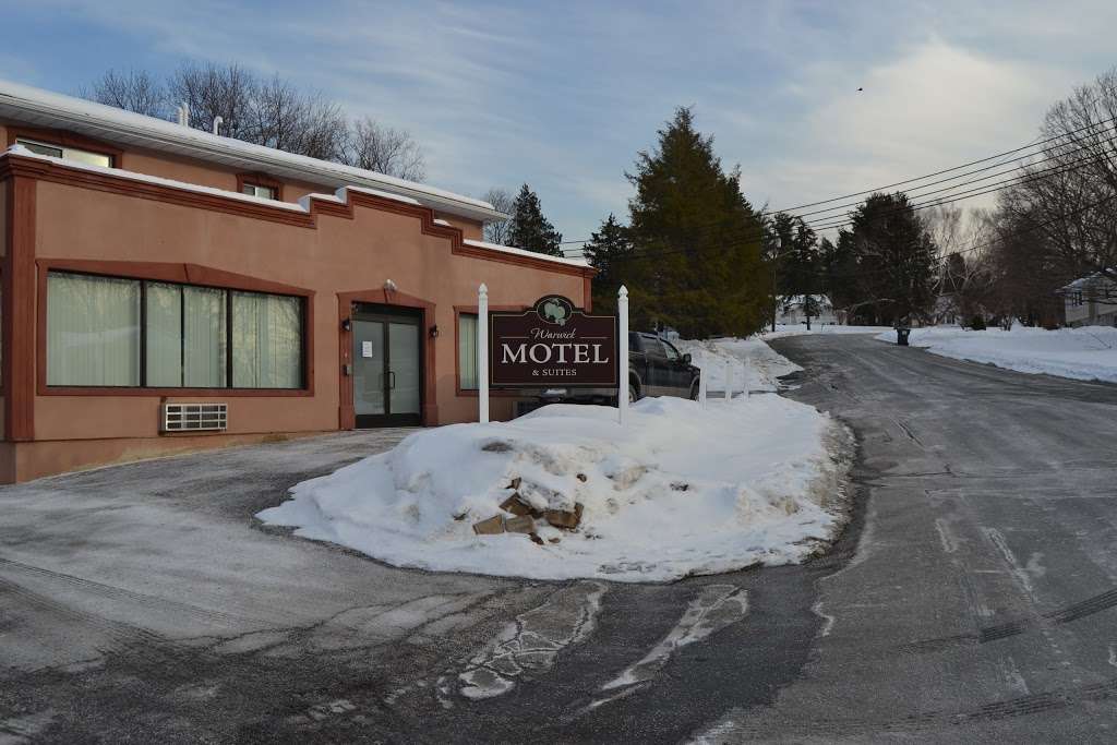Warwick Motel & Suites | 1 Overlook Drive - Route 17a, Warwick, NY 10990, USA | Phone: (845) 986-6656