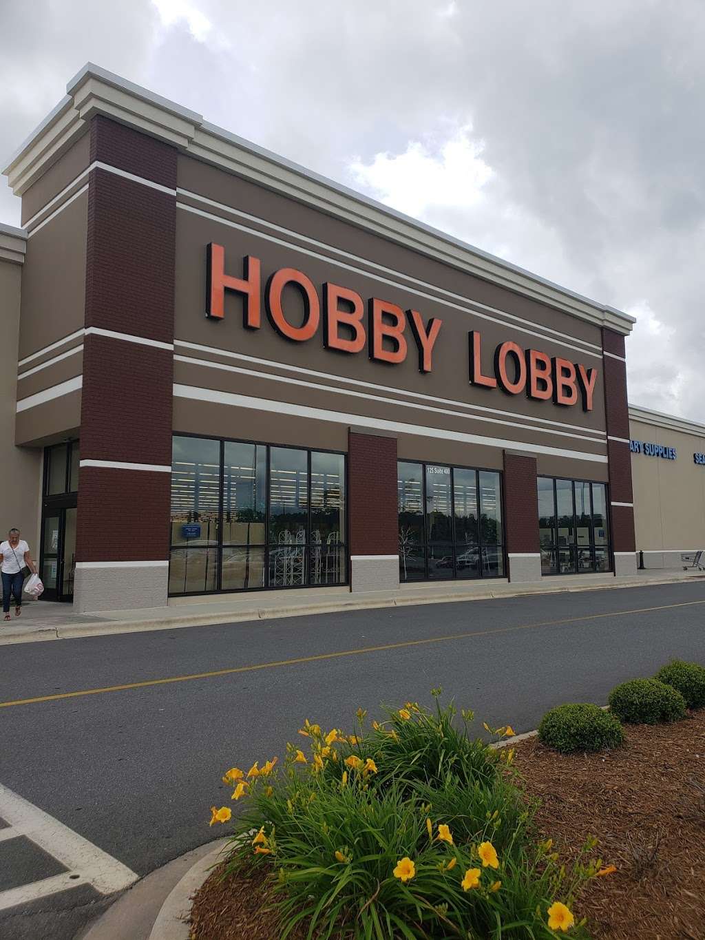 Hobby Lobby | 125 Tingle Drive #400, Salisbury, NC 28146, USA | Phone: (704) 638-4112