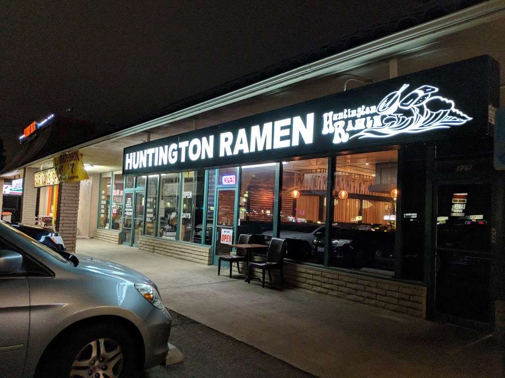 Huntington Ramen & Sushi | 1325 E Chapman Ave, Fullerton, CA 92831, USA | Phone: (714) 213-8228