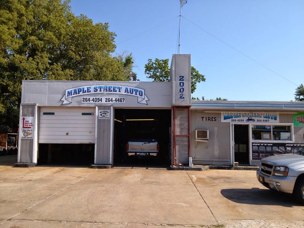 Maple Street Tire Mart | 2002 W Maple St, Wichita, KS 67213, USA | Phone: (316) 944-5454