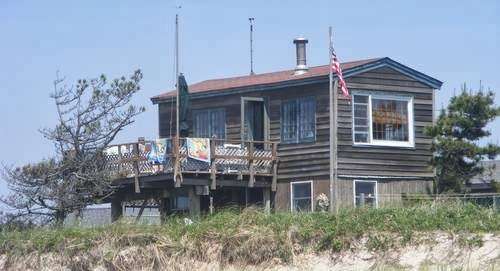 Lighthouse Vacation Properties | 302 W Walk, Saltaire, NY 11706, USA | Phone: (631) 583-0350