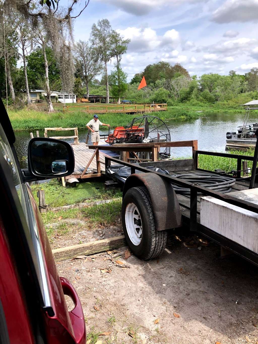 ALLIGATORS UNLIMITED AIRBOAT NATURE TOURS | 14400 Reese Dr, Lake Wales, FL 33898, USA | Phone: (863) 696-0313