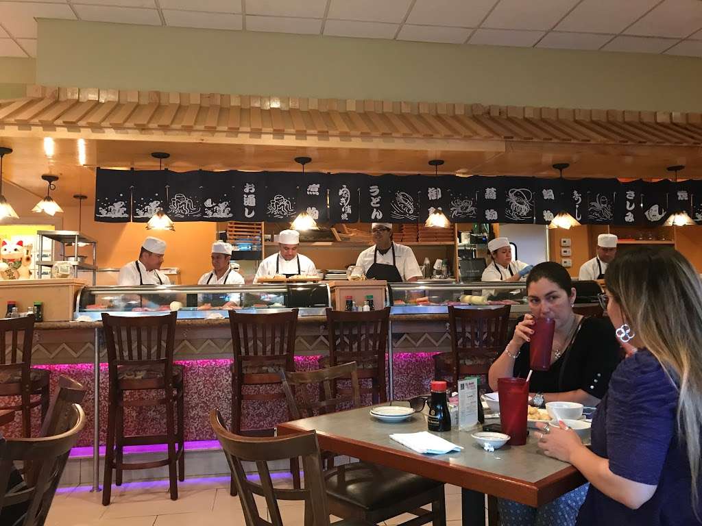 Little Tokyo Japanese Restaurant | 6737 Fairmont Pkwy, Pasadena, TX 77505, USA | Phone: (281) 991-9400