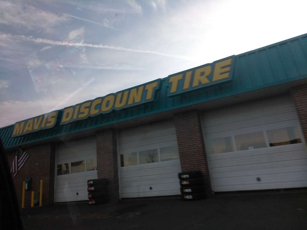 Mavis Discount Tire | 1424 Old York Rd, Abington, PA 19001, USA | Phone: (215) 845-4168