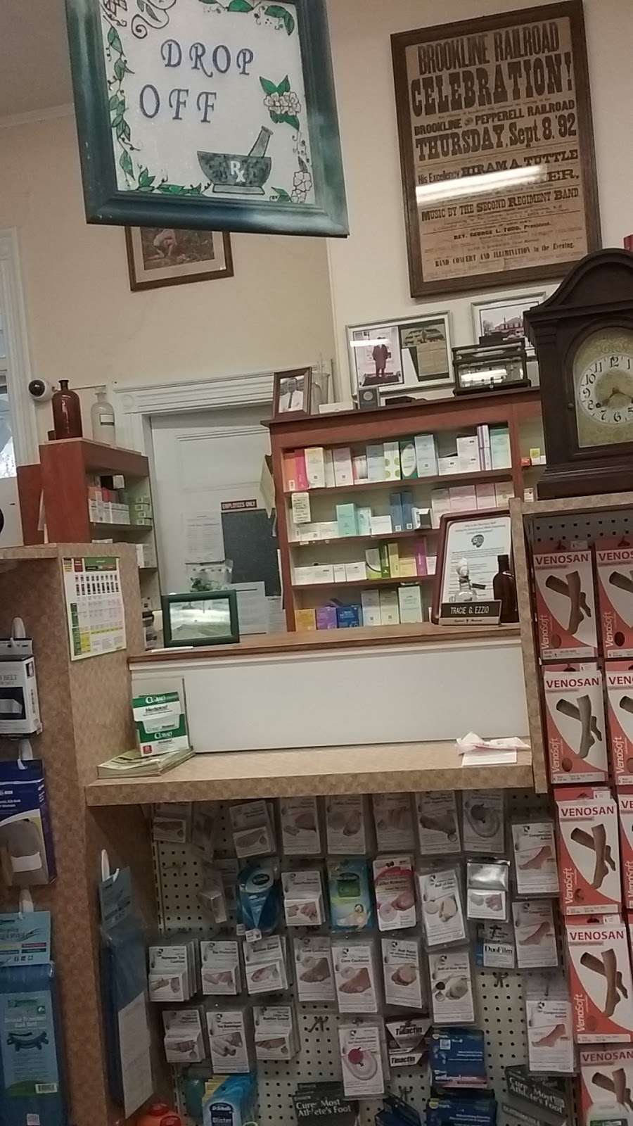 Pepperell Family Health Mart Pharmacy | 74 Main St, Pepperell, MA 01463, USA | Phone: (978) 433-6130