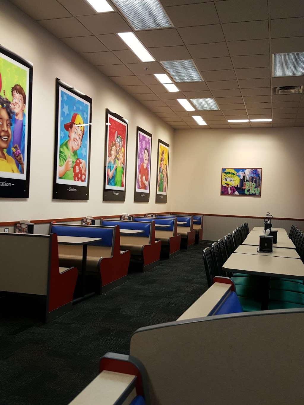 Chuck E. Cheeses | 44410 Valley Central Way, Lancaster, CA 93536 | Phone: (661) 945-5453