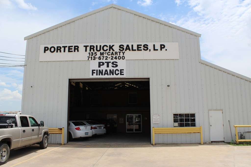 Porter Truck Sales | 135 McCarty St, Houston, TX 77029, USA | Phone: (713) 672-2400