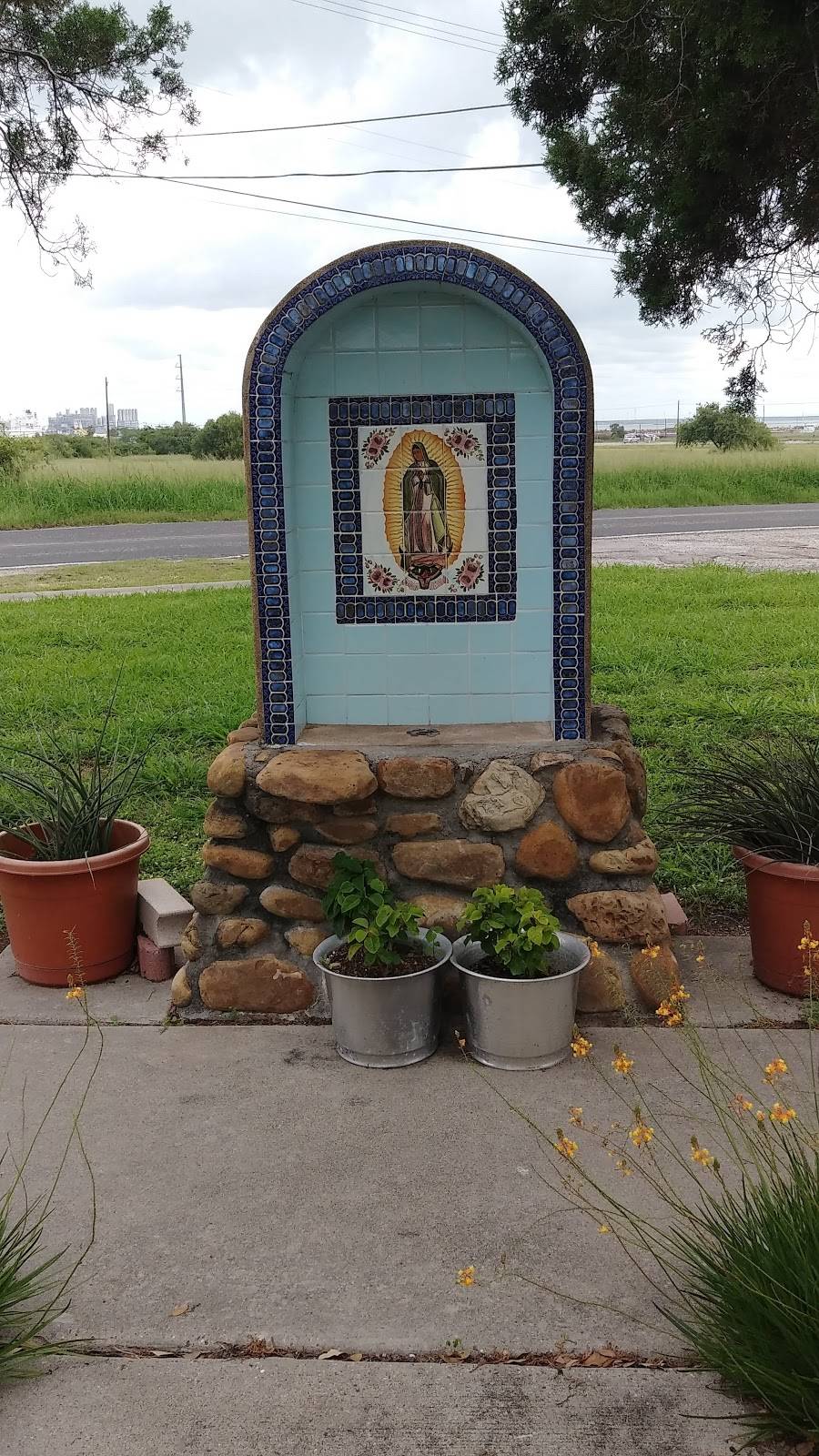 St. Theresa Catholic Church | 1302 Lantana St, Corpus Christi, TX 78407, USA | Phone: (361) 289-2759