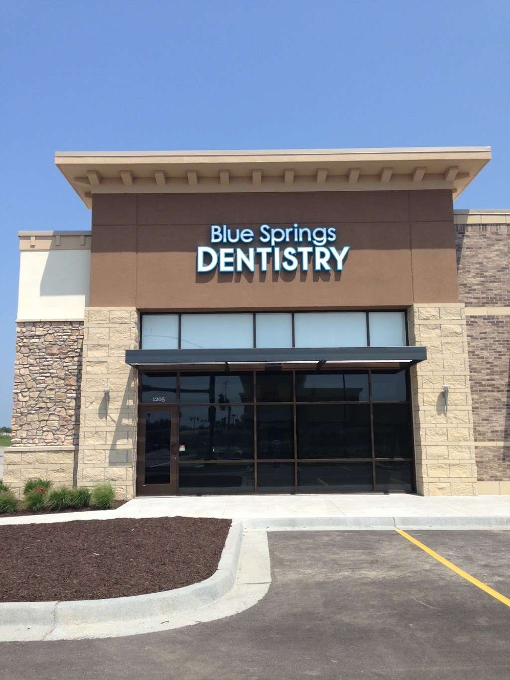 My Kids Dentist & Orthodontics | 1205 NE Coronado Dr, Blue Springs, MO 64014 | Phone: (816) 220-5598