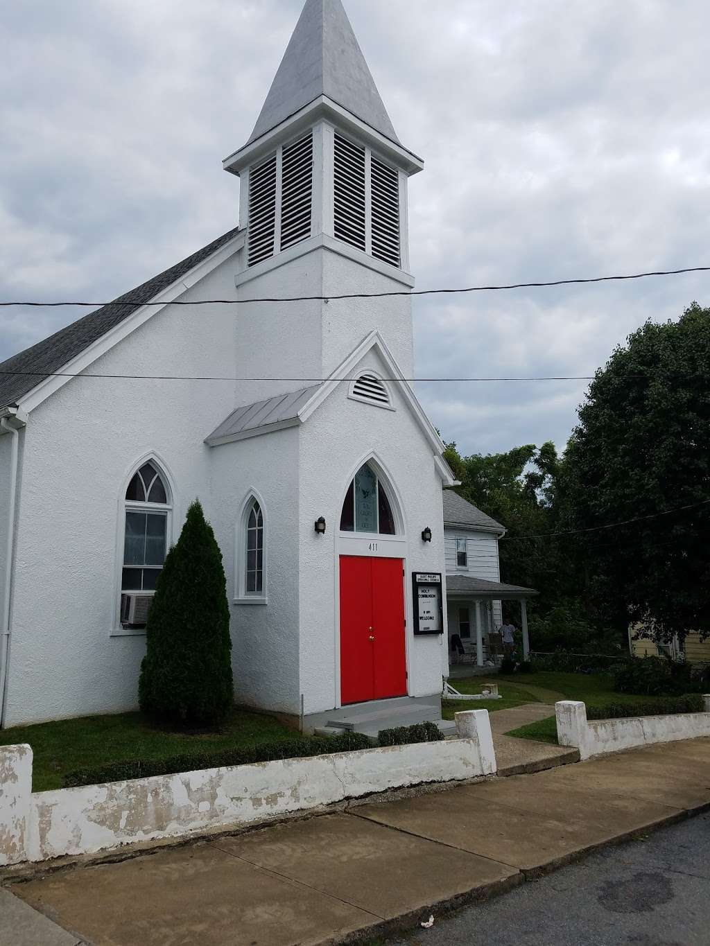 Saint Phillips Episcopal Church | 411 S Lawrence St, Charles Town, WV 25414