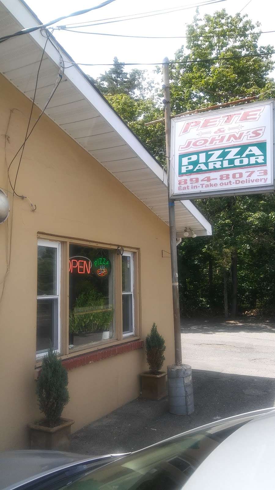 Pete & Johns Pizza Parlor | 50 Magnolia Rd, Pemberton, NJ 08068, USA | Phone: (609) 894-8073