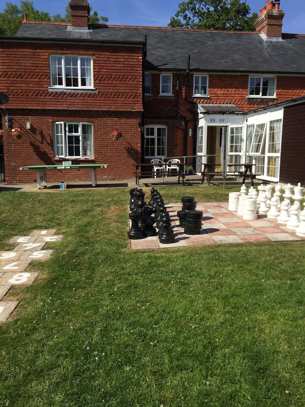 Holcot Group Holiday Centre | Hilders Lane, Edenbridge TN8 6LQ, UK | Phone: 01732 863330