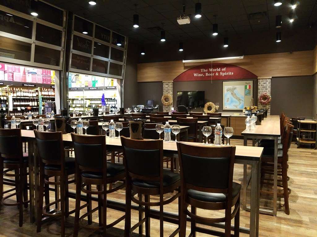 Total Wine & More, 2500 W International Speedway Blvd, Daytona Beach