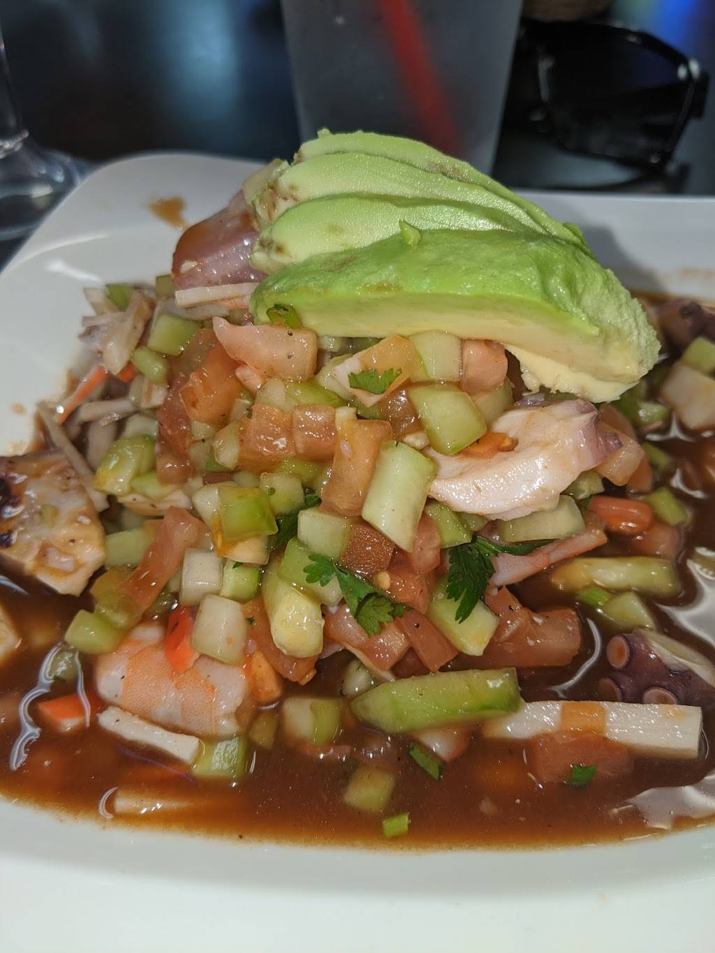 Emporio Sushi Y Mariscos | 150 S Hewes St, Orange, CA 92869, USA | Phone: (714) 532-9000