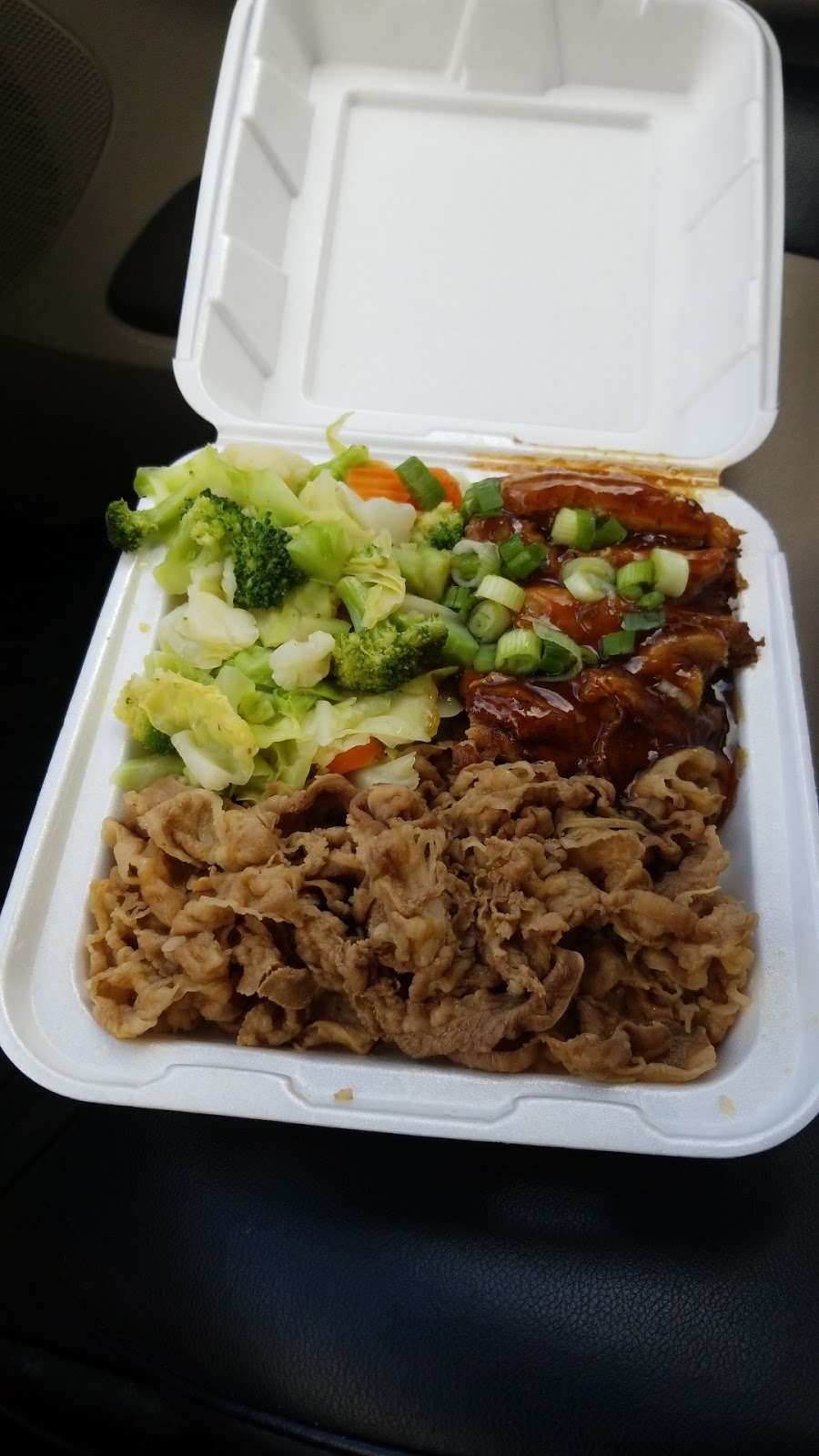 Yoshinoya | 38135 47th St E Suite B, Palmdale, CA 93552, USA | Phone: (661) 878-8109