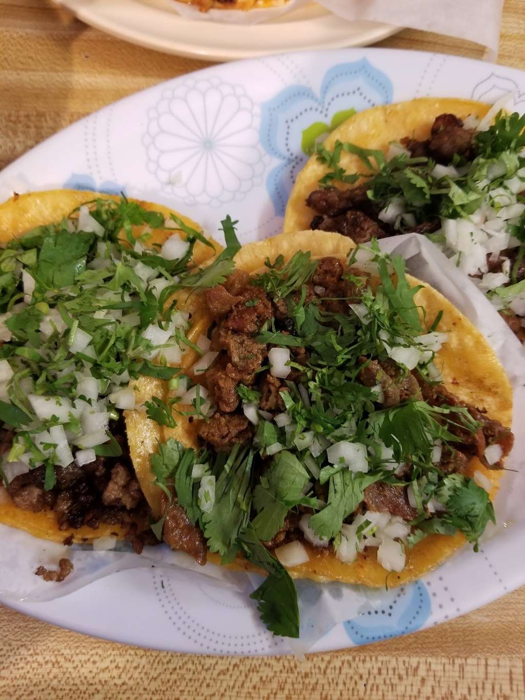 Taqueria El Brasero | 944 N Farnsworth Ave, Aurora, IL 60505 | Phone: (630) 898-7310