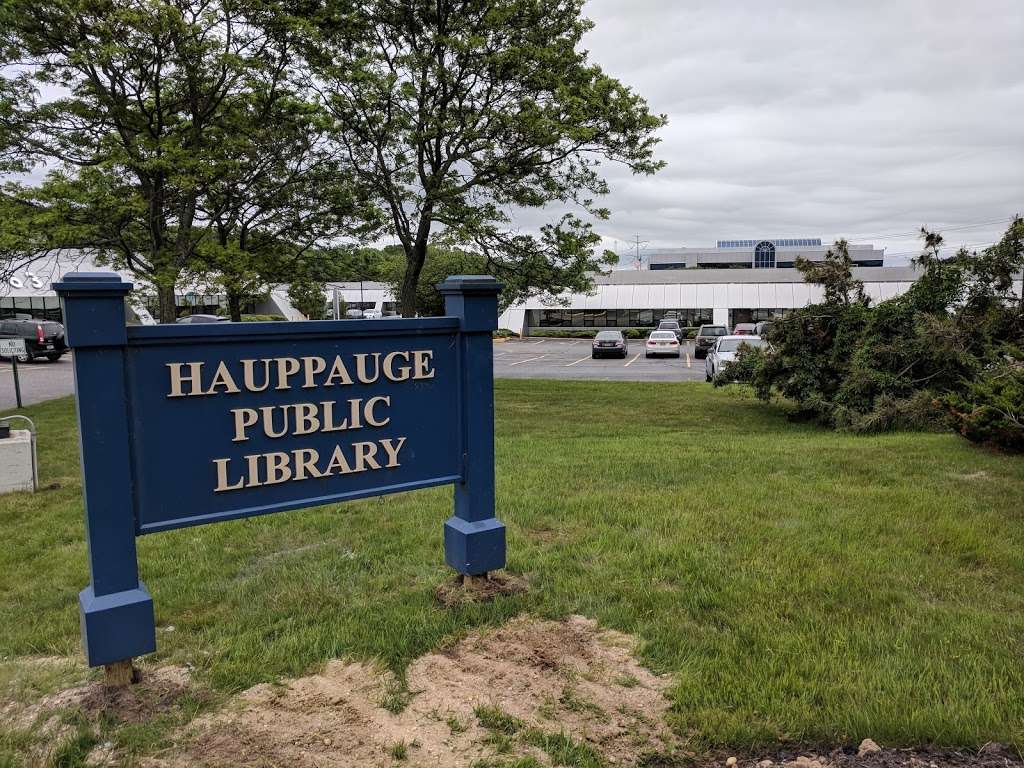 Hauppauge Public Library | 1373 E Veterans Memorial Hwy, Hauppauge, NY 11788 | Phone: (631) 979-1600