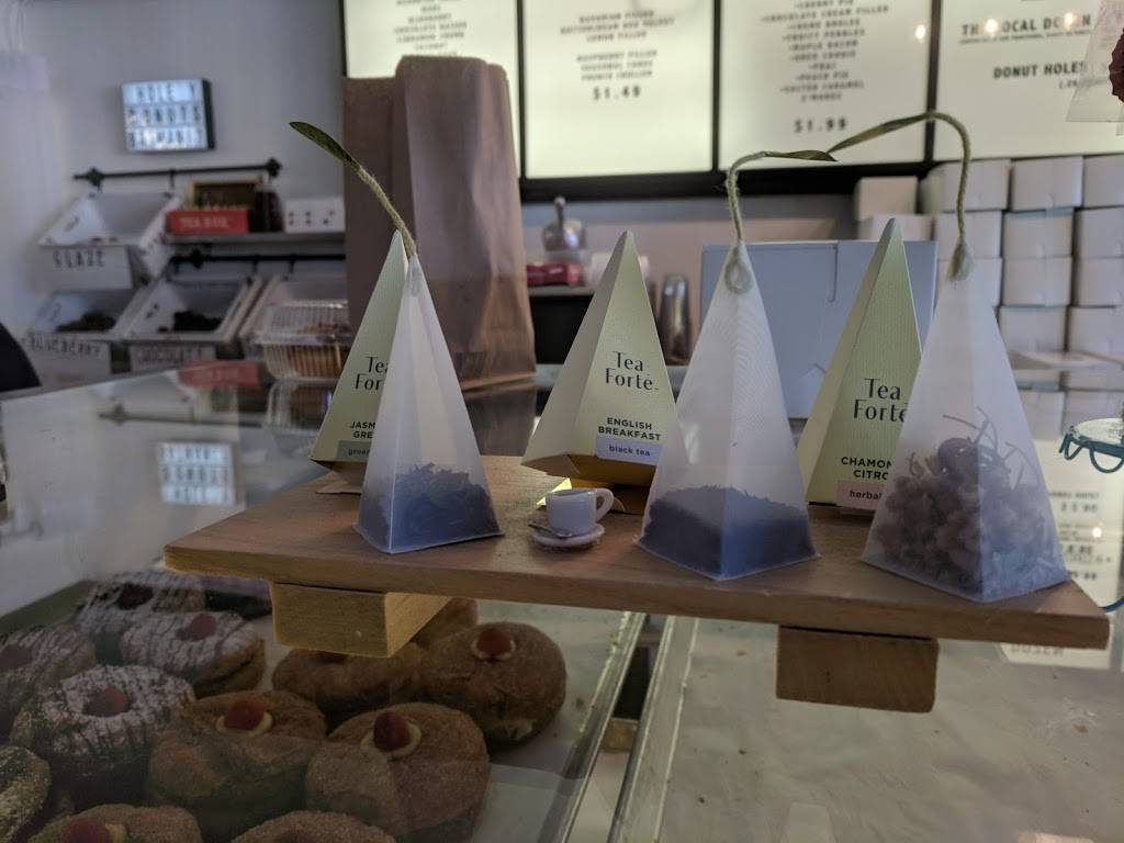 The Local Donut | 3213 N Hayden Rd, Scottsdale, AZ 85251, USA | Phone: (480) 500-5236