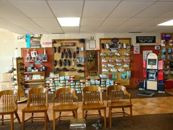 Michelangelos Foot Comfort & Pedorthic Shoppe | 8344 W Lawrence Ave, Harwood Heights, IL 60706 | Phone: (708) 453-4900