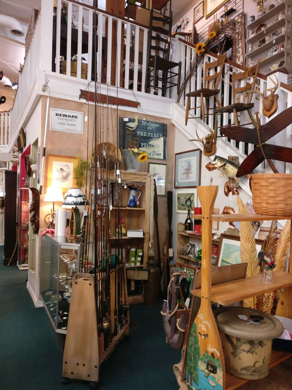 Traditions Antique Mall | 3107 FL-44, Wildwood, FL 34785, USA | Phone: (352) 748-6255