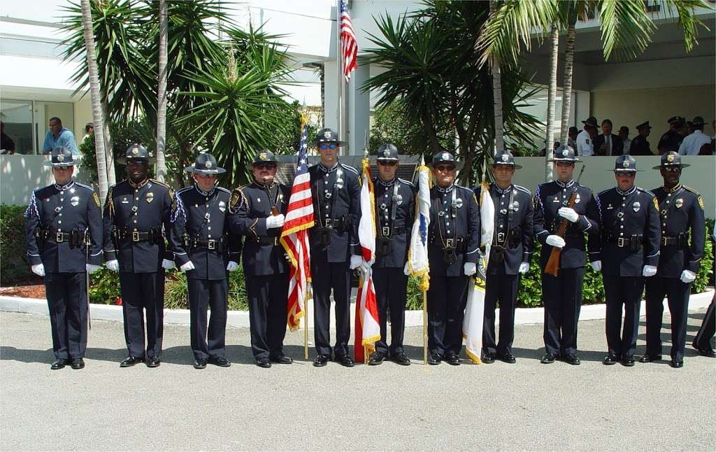 Plantation Police Department | 451 NW 70th Terrace, Plantation, FL 33317, USA | Phone: (954) 797-2100