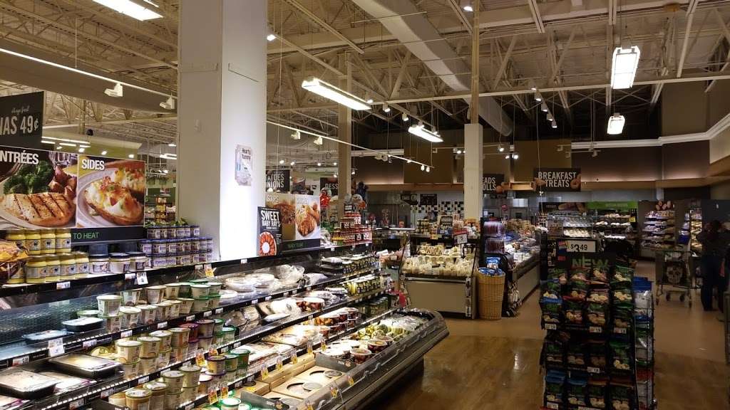GIANT Food Stores | 44 Natural Springs Rd, Gettysburg, PA 17325, USA | Phone: (717) 337-0017