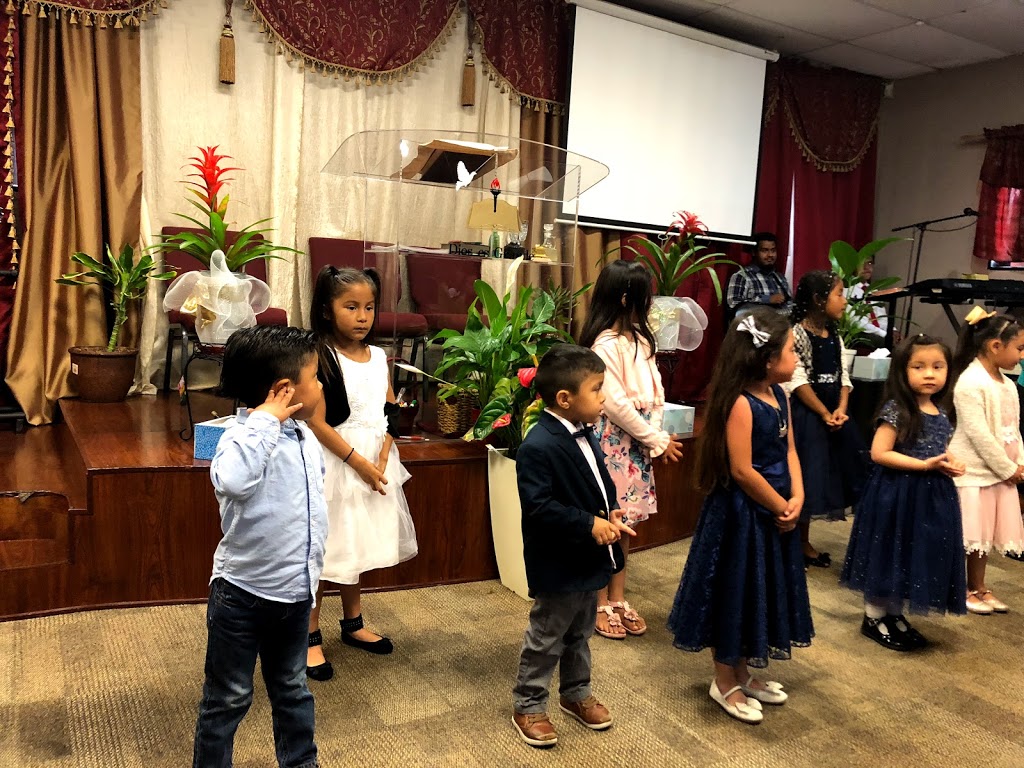 Iglesia Cristiana Ebenezer | 1650 Babcock St unit A, Costa Mesa, CA 92627, USA | Phone: (949) 596-6474