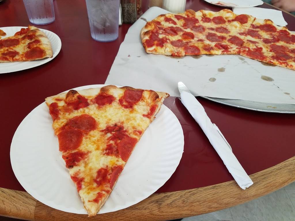 Piezanos Pizza | 701 N Atlantic Ave, Ocean City, MD 21842, USA | Phone: (443) 664-6888