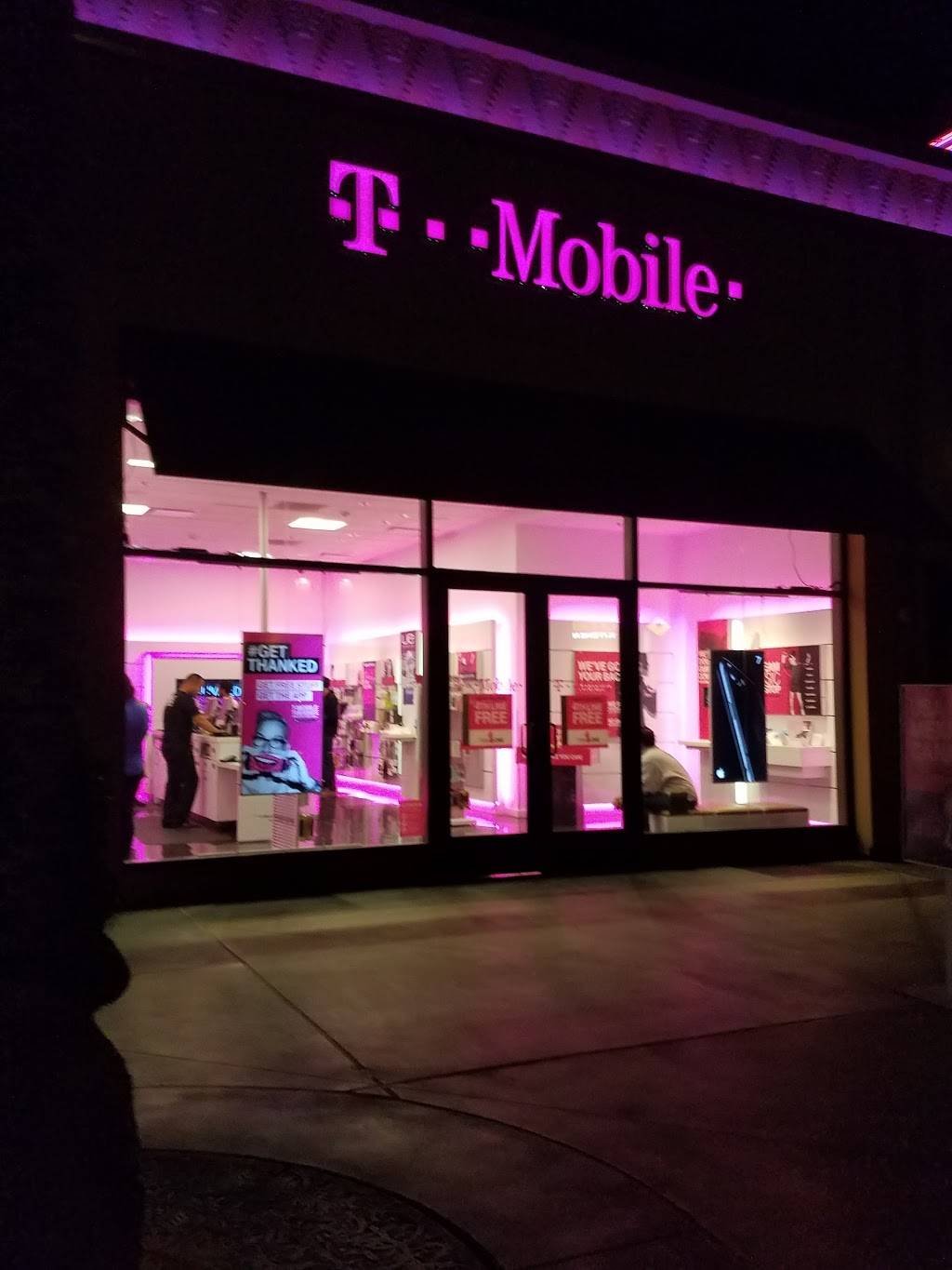 T-Mobile | 504 Spectrum Center Dr, Irvine, CA 92618, USA | Phone: (949) 450-0368