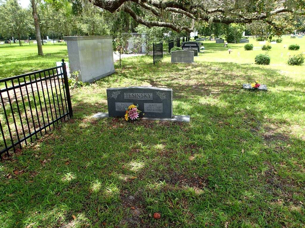St. Lukes Lutheran Church Cemetery | 2101 Church St, Oviedo, FL 32765 | Phone: (407) 365-3408