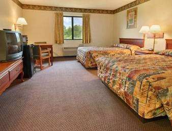 Super 8 by Wyndham Sawyer MI | 12850 Super Dr, Sawyer, MI 49125, USA | Phone: (269) 426-8300