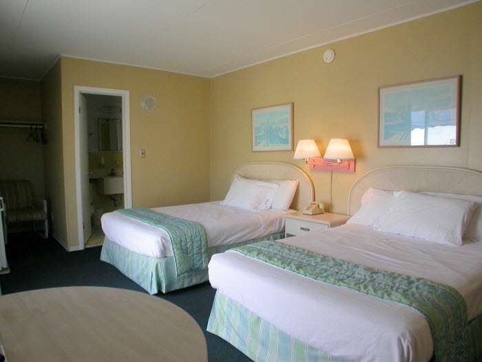 Gondolier Oceanfront Motel | 5701 Ocean Ave, Wildwood Crest, NJ 08260, USA | Phone: (609) 729-0999