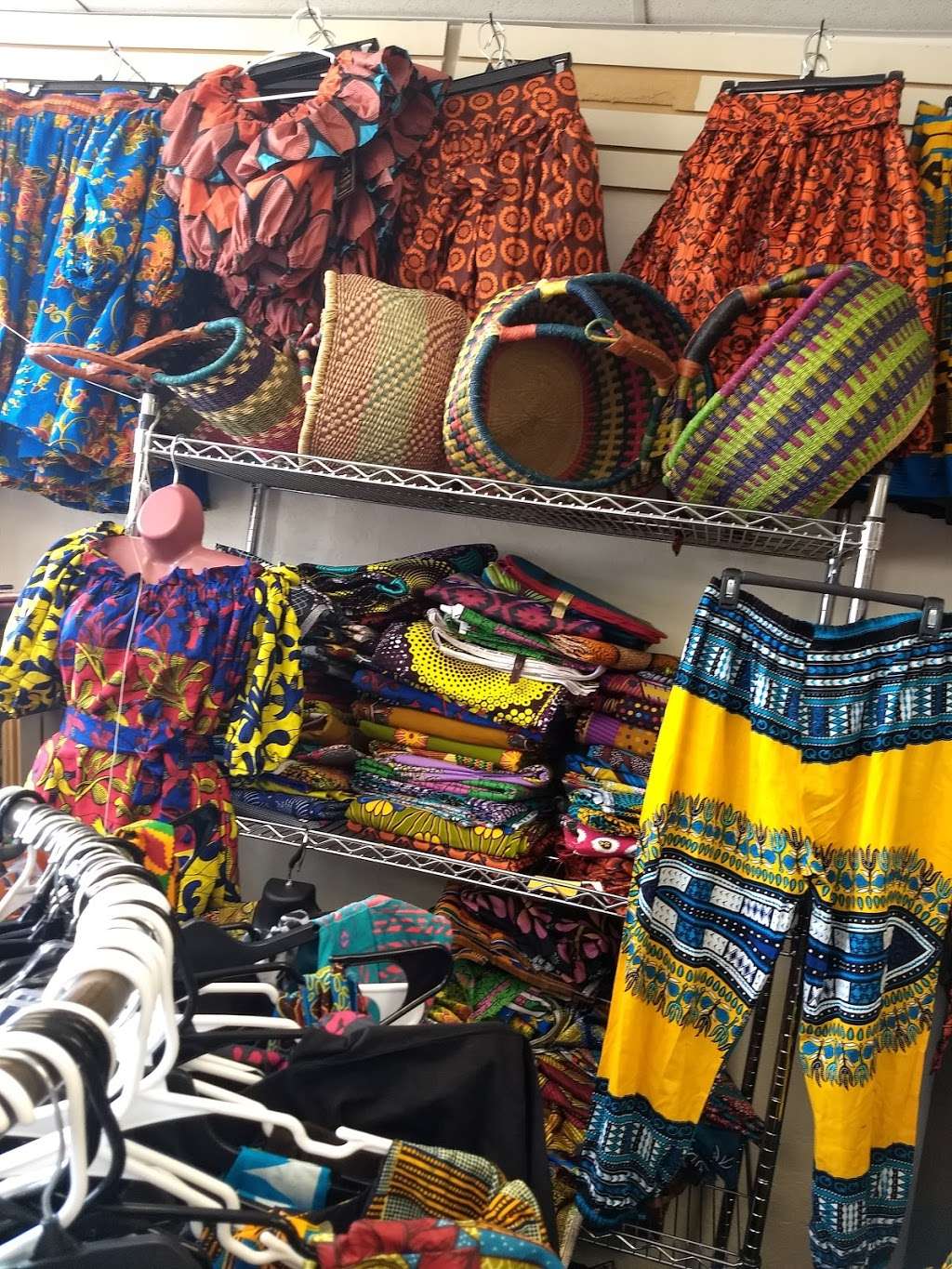 Veroex African wears and fabrics | 850 Cypress Creek Pkwy, Houston, TX 77090, USA | Phone: (832) 872-3889