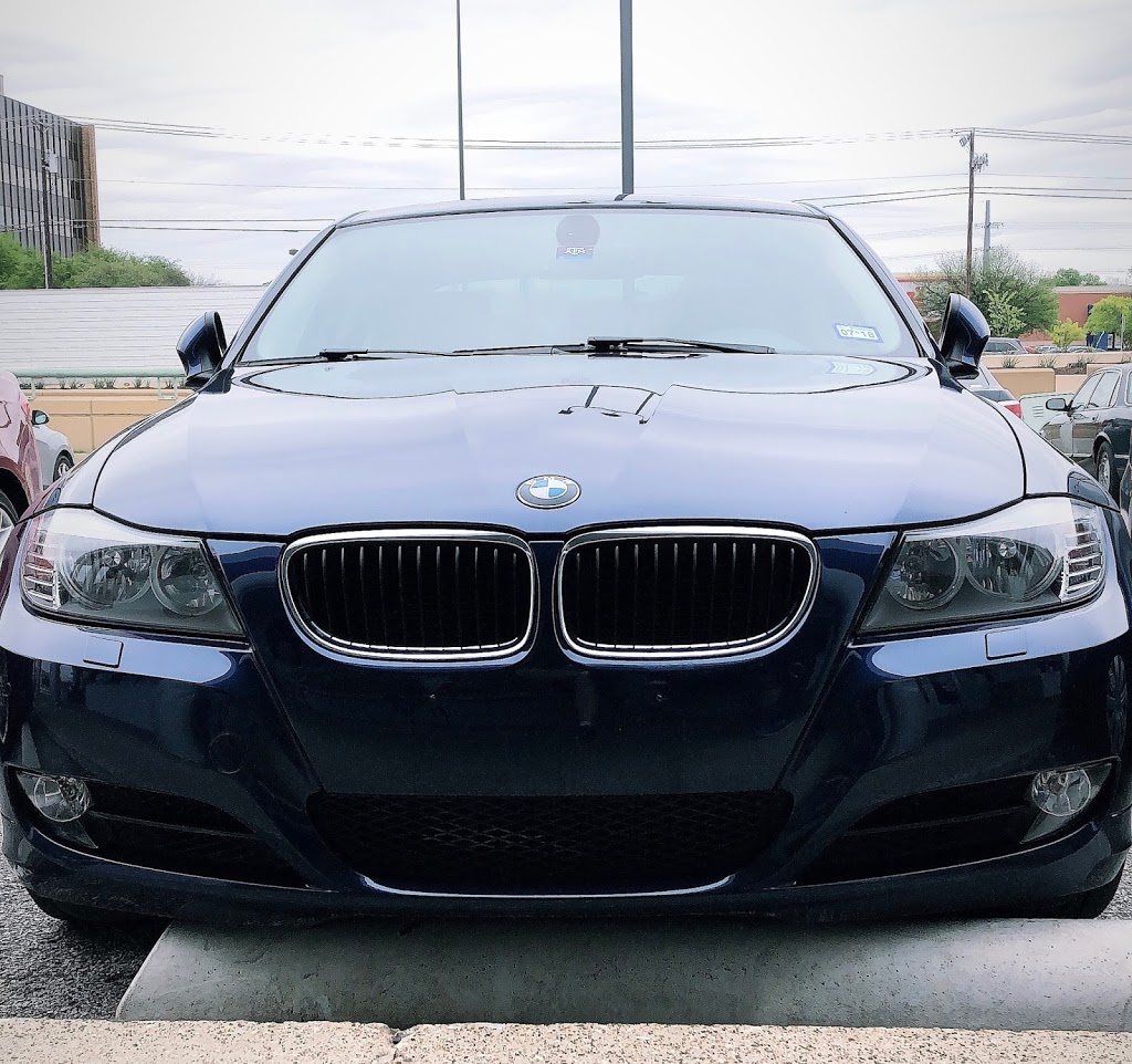 Classic BMW Collision Center | 408 Bishop Ave, Richardson, TX 75081, USA | Phone: (214) 778-2659