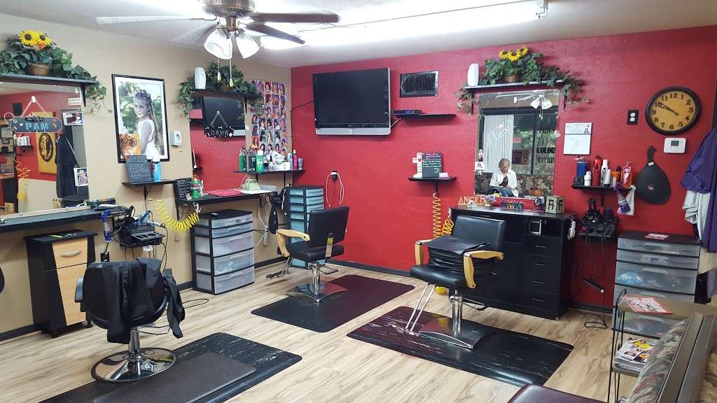 Bradley Js Cut and Go | 3812 Cypress Gardens Rd, Winter Haven, FL 33884, USA | Phone: (863) 324-4849