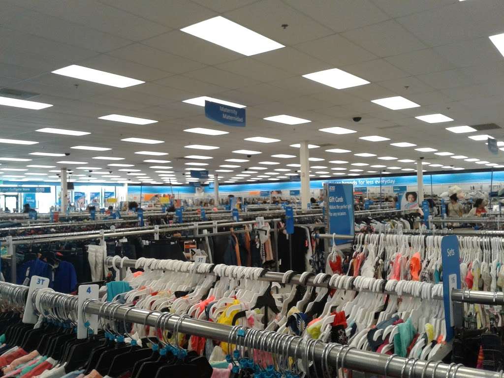 Ross Dress for Less | 570 Gulfgate Center Mall, Houston, TX 77087, USA | Phone: (713) 242-7369