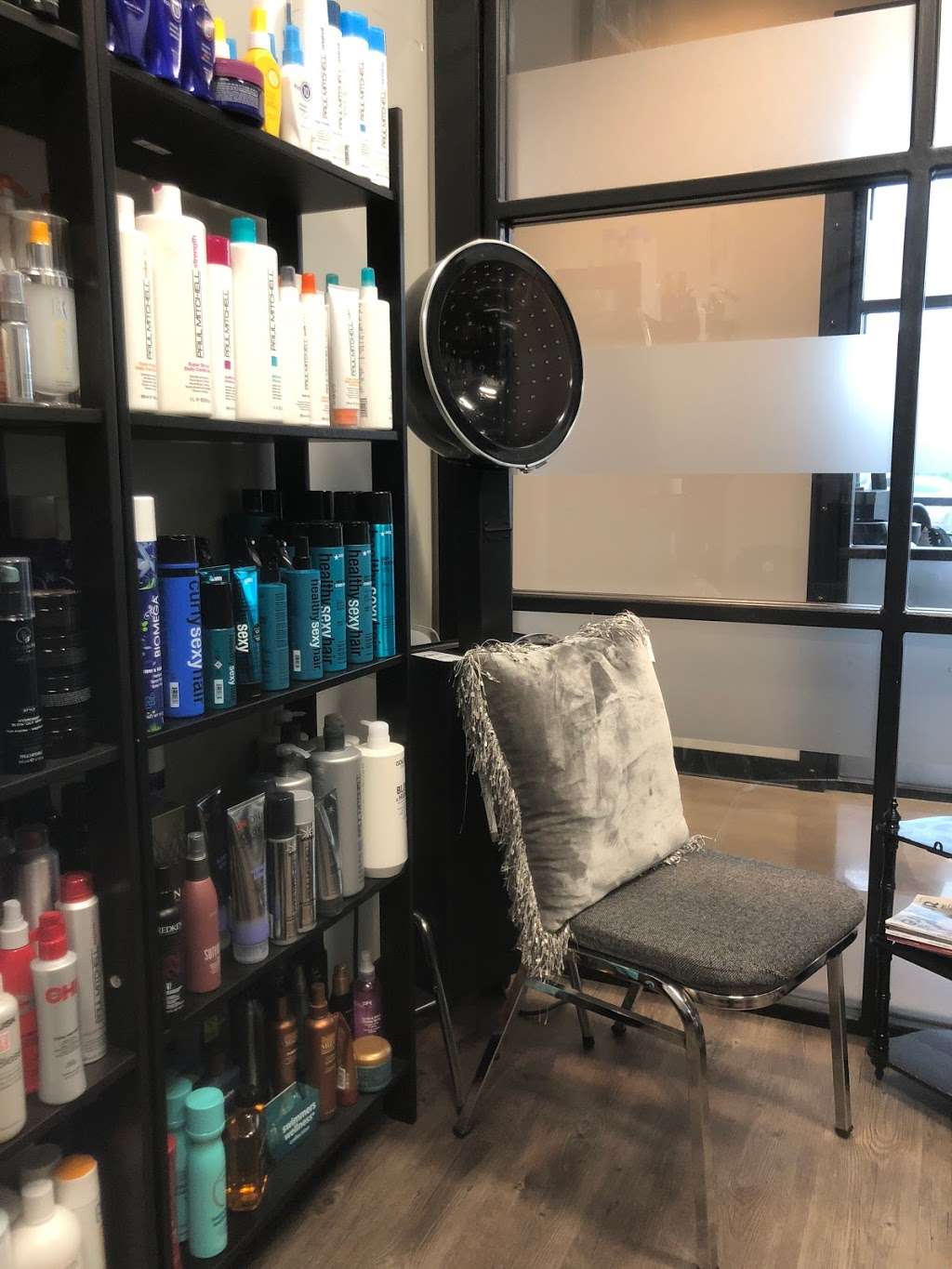 Dreamcuts And Styles Hair Salon | Blue Lion Salon Studios 9107, Farm to Market Rd 723, Richmond, TX 77406 | Phone: (832) 310-6159