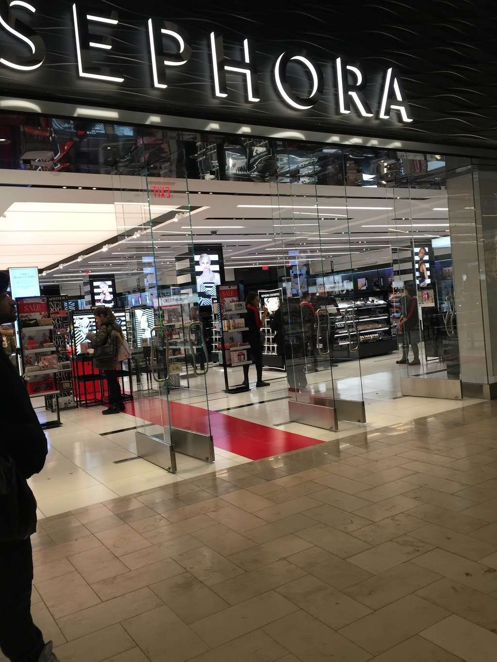 SEPHORA | 800 Boylston St Space 157, Boston, MA 02199, USA | Phone: (617) 262-4200