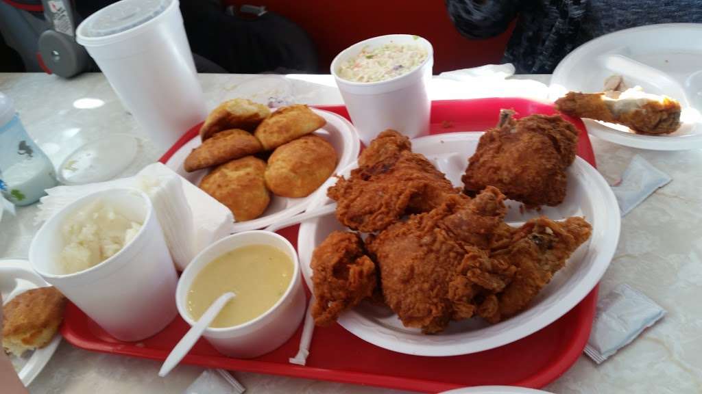 Pioneer Take Out | 6323 E Florence Ave, Bell Gardens, CA 90201, USA | Phone: (562) 927-9135