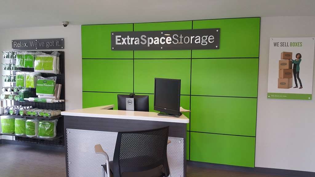 Extra Space Storage | 202 N Loop 1604 W, San Antonio, TX 78232, USA | Phone: (210) 692-4959